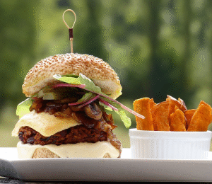 Classic Cheeseburger